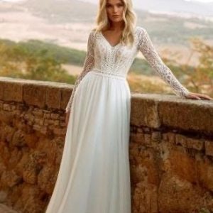 Robe A-line col en V