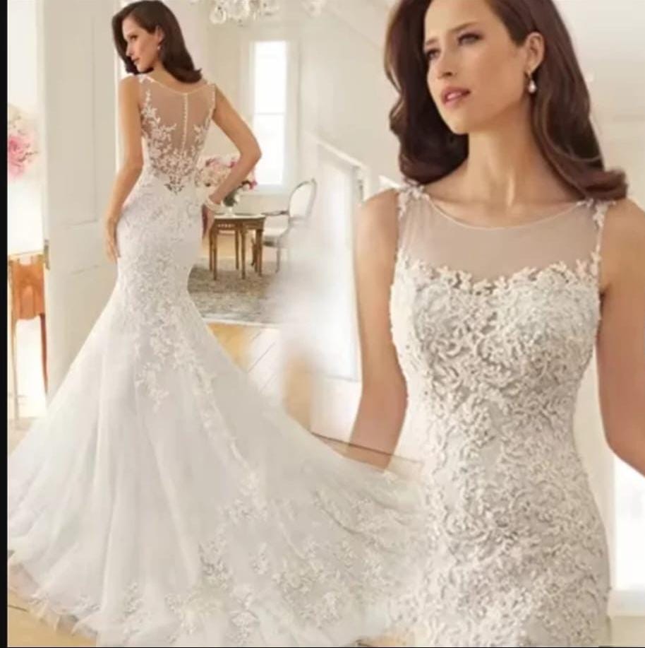 Robe A-line col Rond