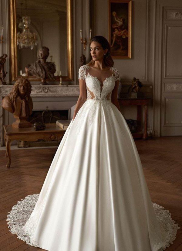 Robe luxuriante dentelle